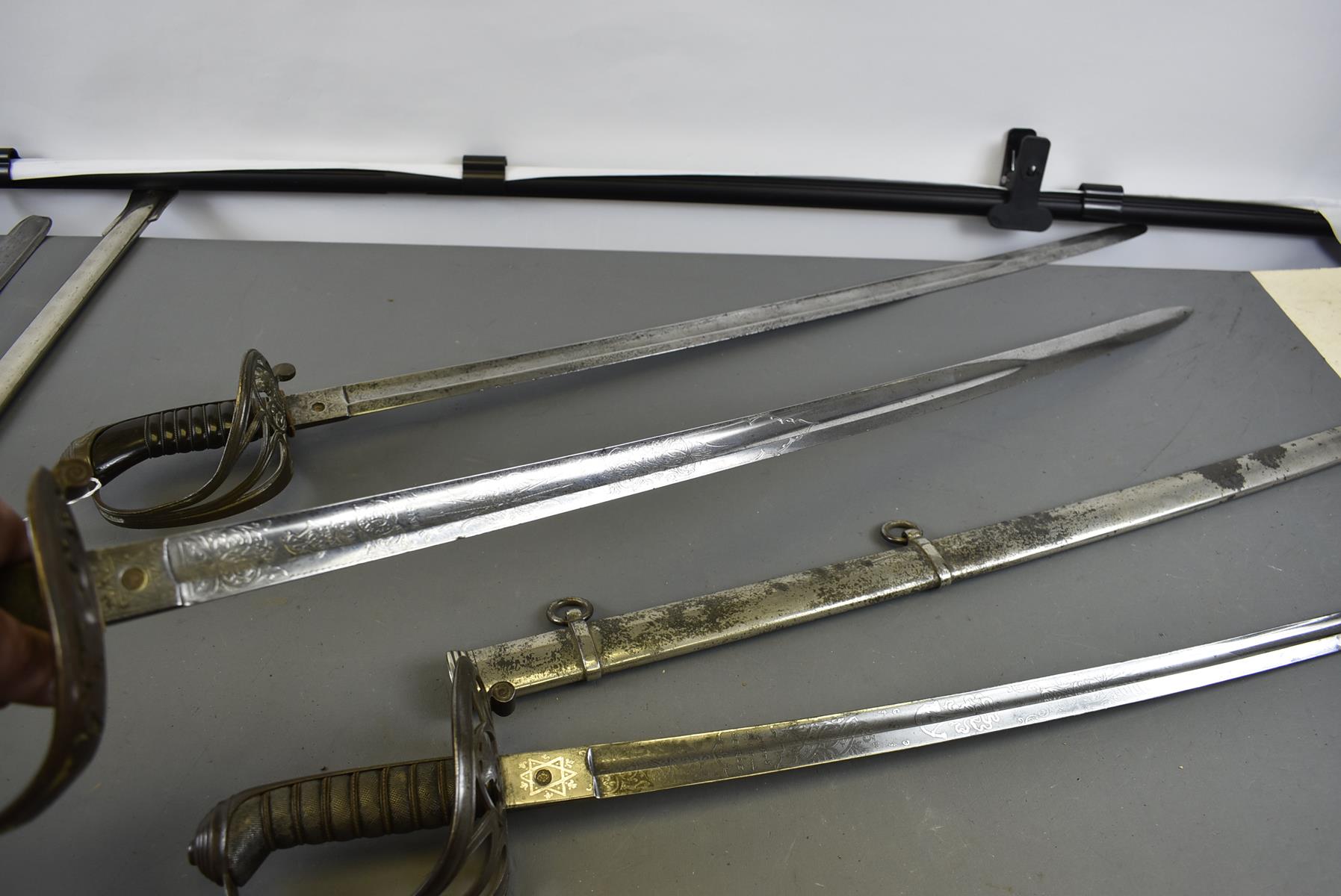 AN 1857 PATTERN ROYAL ENGINEERS OFFICER'S SWORD, 82.5cm blade by Wilkinson, serial no. 18786 for - Image 11 of 19