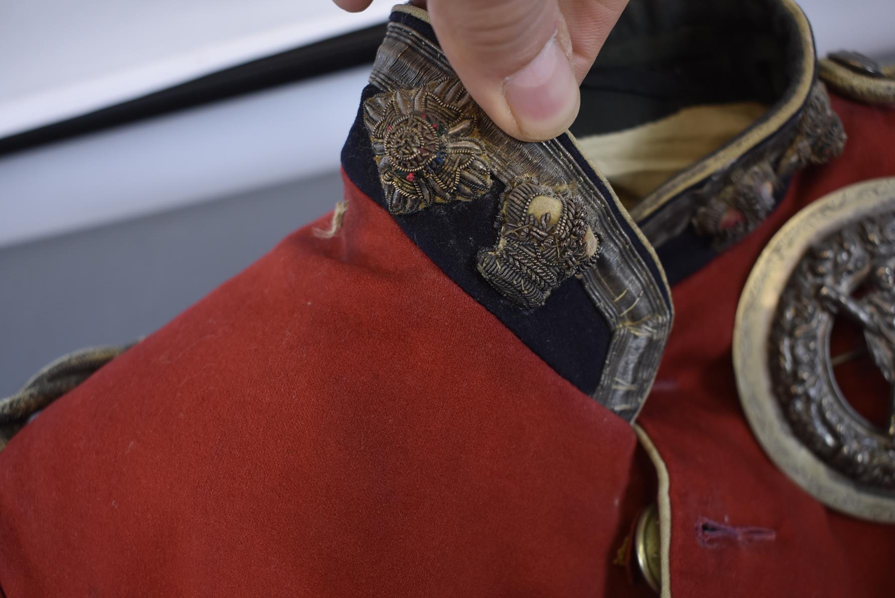 A VICTORIAN SCOTTISH LIEUTENANT COLONEL'S FULL DRESS UNIFORM ENSEMBLE TO THE GLASGOW HIGHLANDERS, - Image 19 of 36