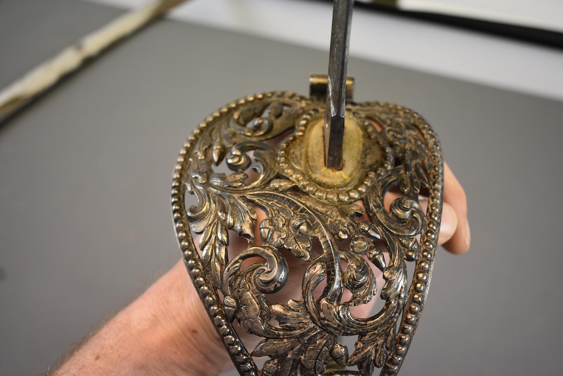 AN ORNATE VOLUNTEER ARTILLERY OFFICER'S SWORD, 82.5cm blade profusely etched with scrolling foliage, - Image 9 of 15