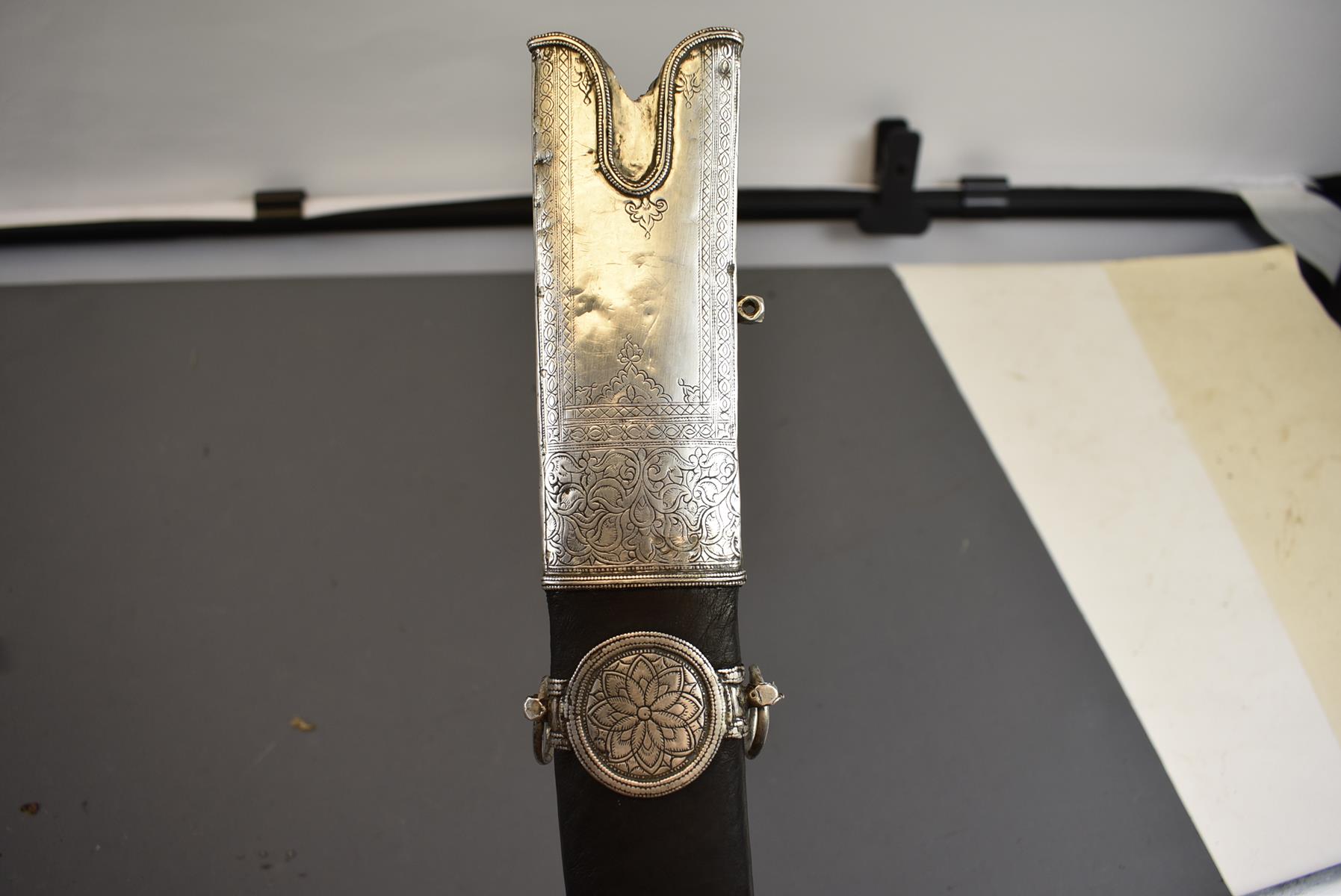 A 19TH CENTURY ARAB SAIF OR SWORD, 75cm double fullered blade, characteristic white metal hilt, - Image 11 of 14