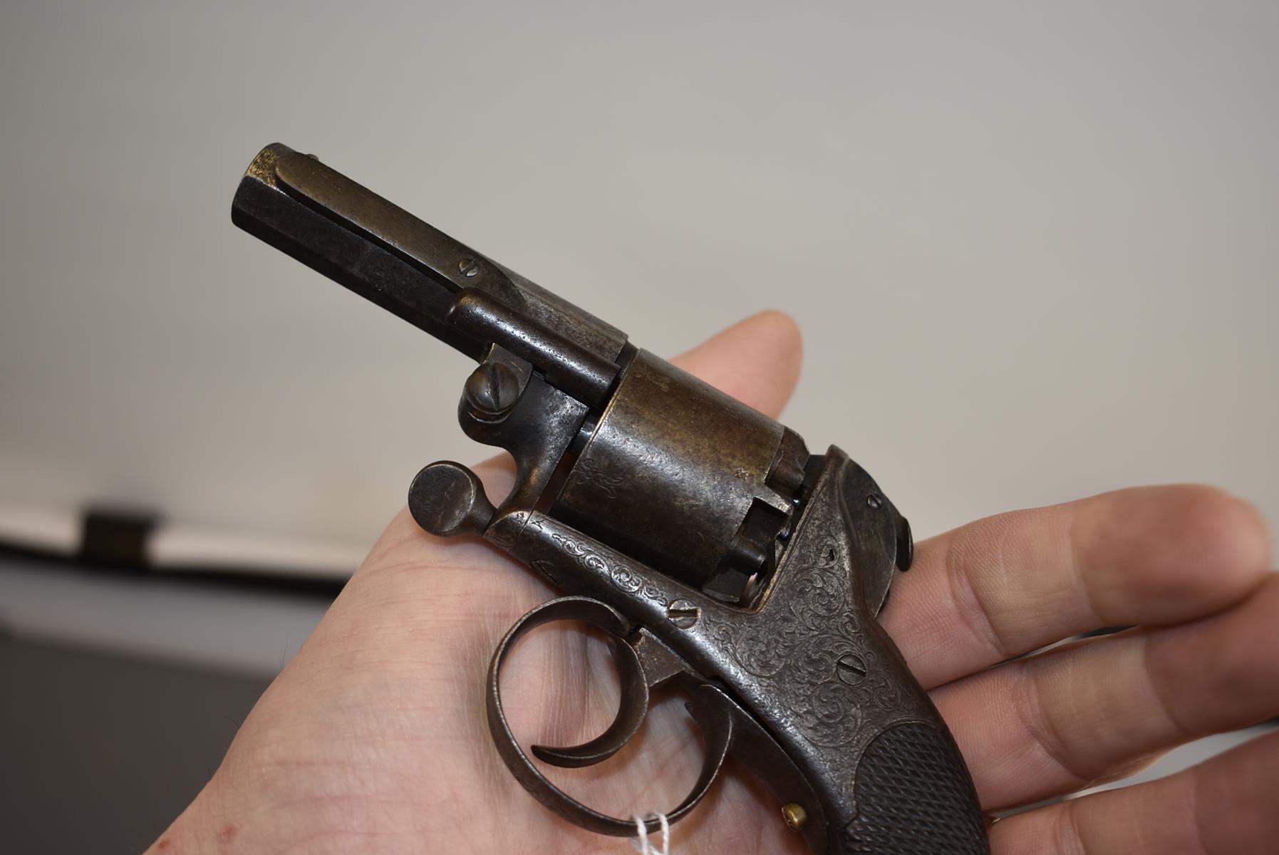 AN UNUSUAL 120-BORE FIVE-SHOT PERCUSSION POCKET REVOLVER BY VEISEY & SON, 2.5inch sighted - Image 9 of 10