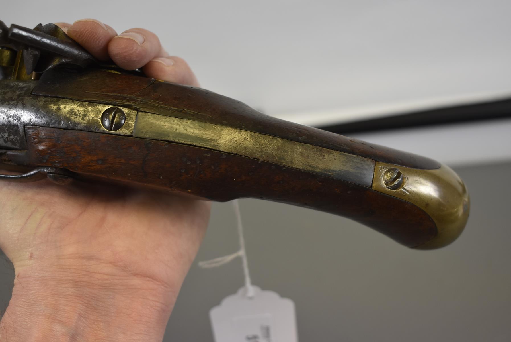 A RARE .700 CALIBRE FRENCH MODEL 1786 FLINTLOCK NAVAL SERVICE PISTOL, 9inch barrel, bevelled lock - Image 10 of 12