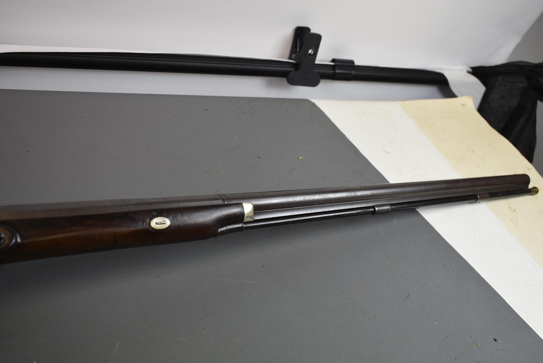 A 15-BORE FLINTLOCK SPORTING GUN BY SIMMONS, 31.25inch sighted octagonal damascus barrel, platinum - Image 3 of 9