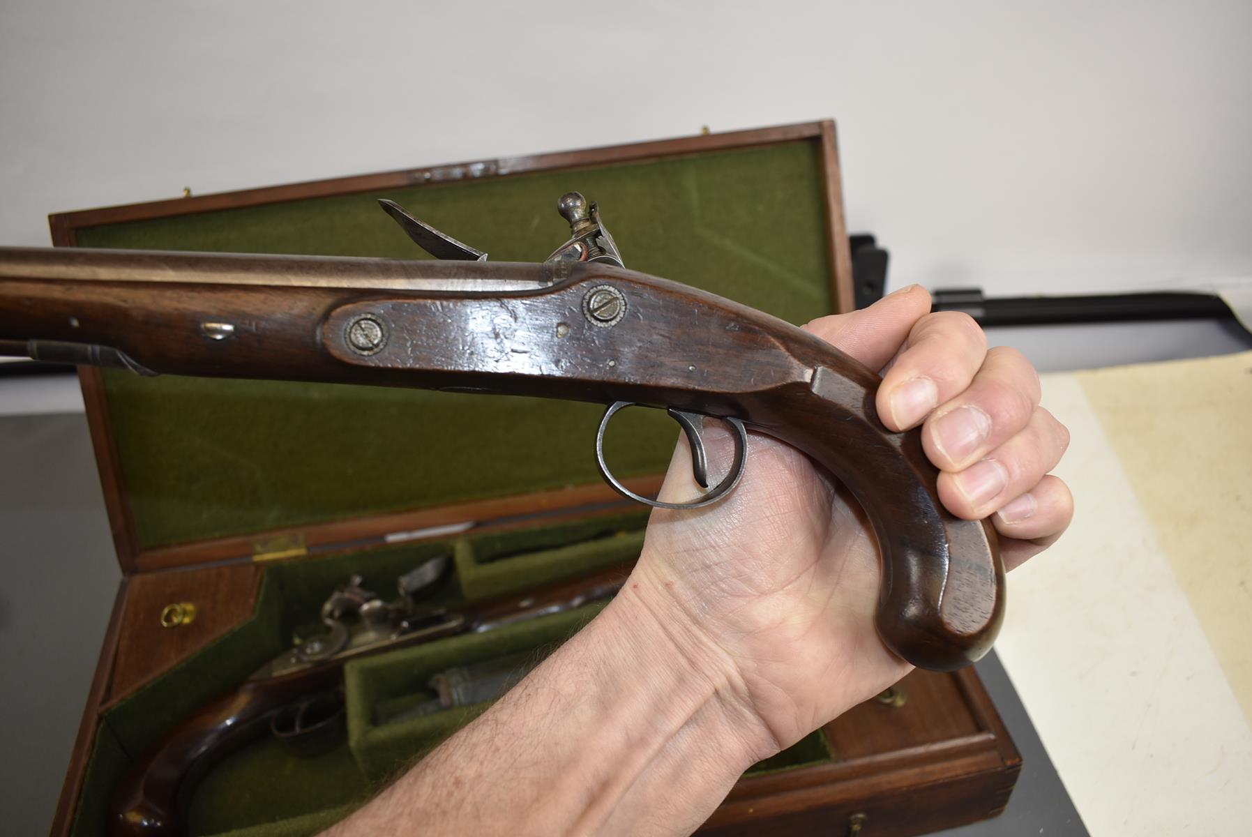 A CASED PAIR OF 18TH CENTURY 28-BORE FLINTLOCK DUELLING PISTOLS BY HARRISON & THOMSON, 9.5inch - Image 21 of 26