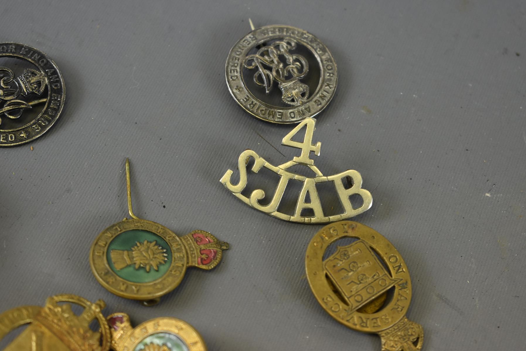 WOMEN'S SERVICES. A bronzed cap badge WW1 WAAC (one blade fastener lacking), Royal College of - Image 4 of 5