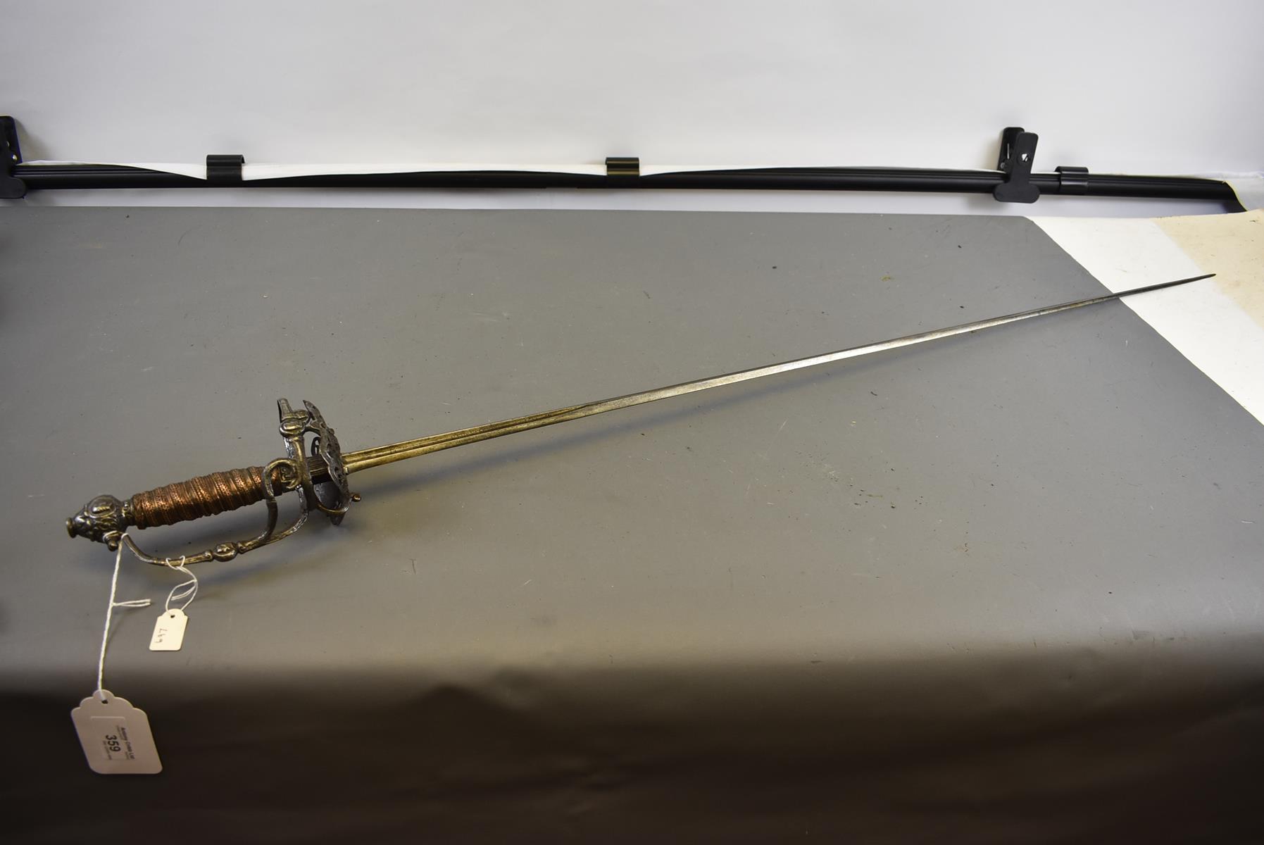 AN ENGLISH CIVIL WAR PERIOD OFFICER'S RAPIER, 96cm flattened diamond section fullered blade - Image 4 of 13