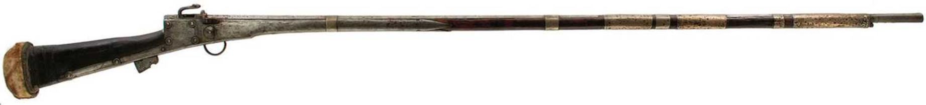 A 19TH CENTURY 20-BORE ARABIAN MATCHLOCK LONGGUN, POSSIBLY OMAN,