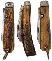 THREE LATE 19TH OR EARLY 20TH CENTURY POCKET OR UTILITY KNIVES,