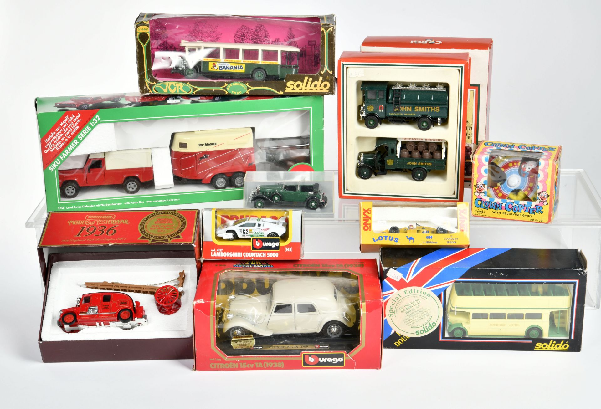 Bundle toys, mostly model cars, mostly orig. packed, part. traces of age