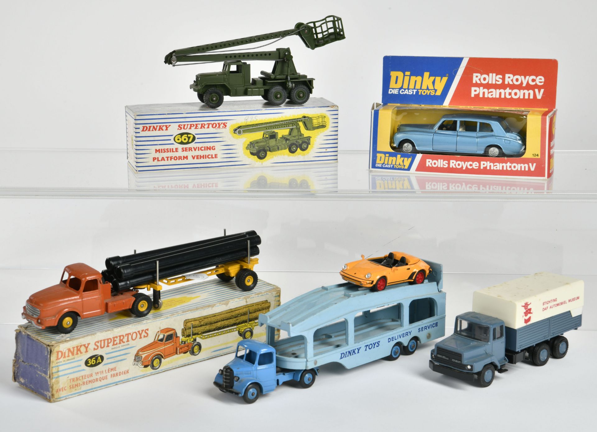 Dinky Toys u.a, Konvolut Modellautos