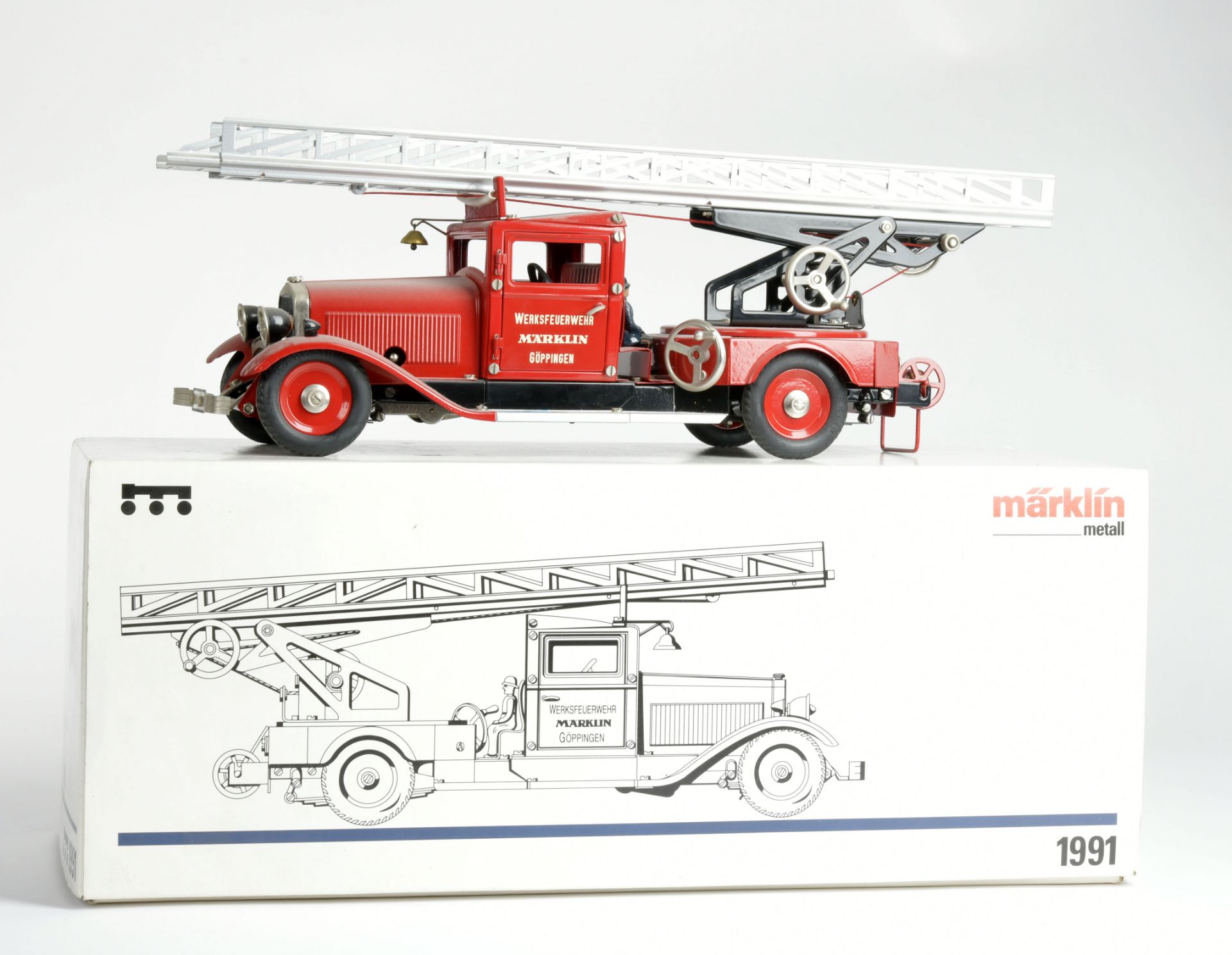 Märklin, 1991 fire engine, tin, dusty, box, otherwise C 1