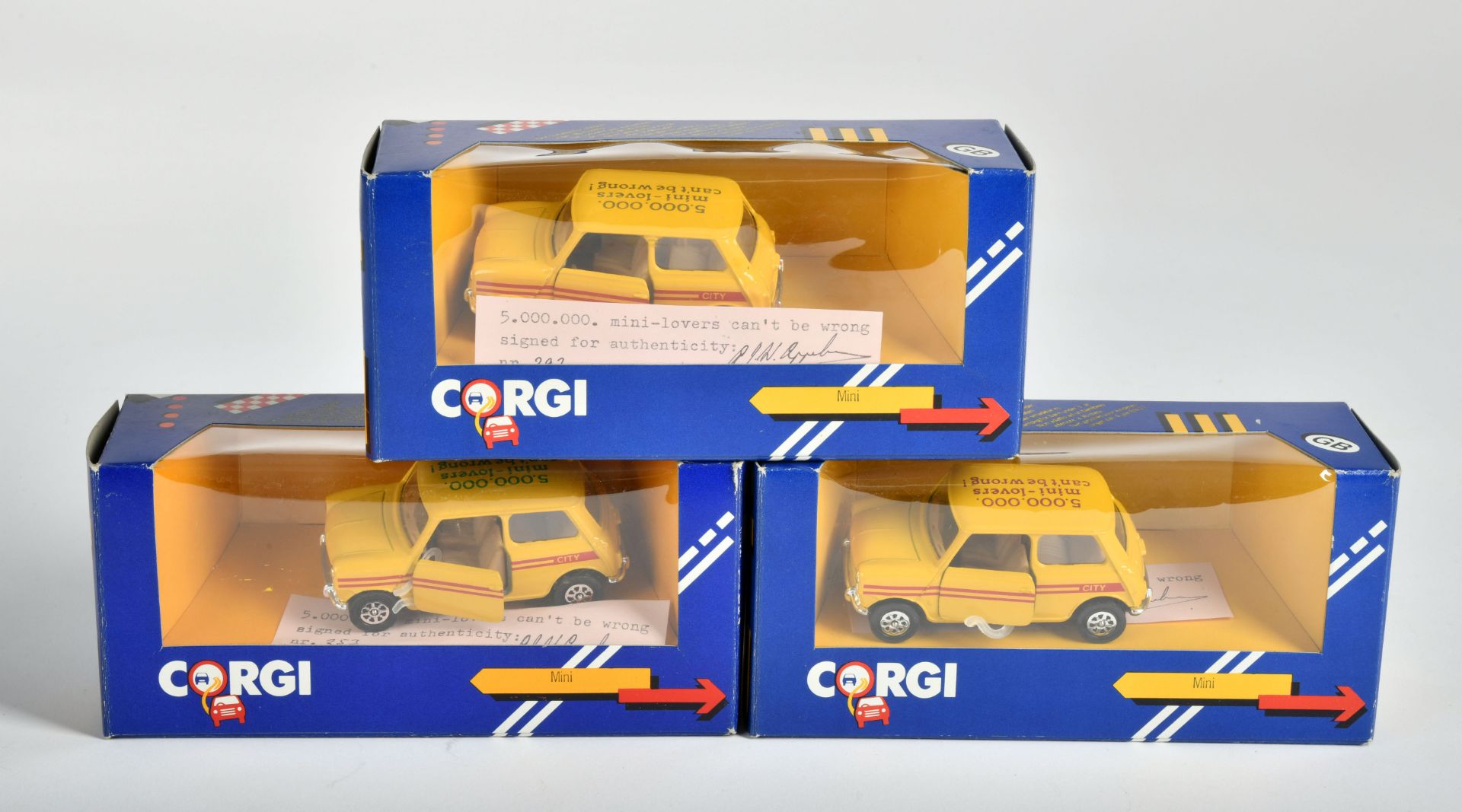 Corgi, 3x 5 millionste Mini 1986, limited models, roof on function brown/green/silver, 1:43, box,