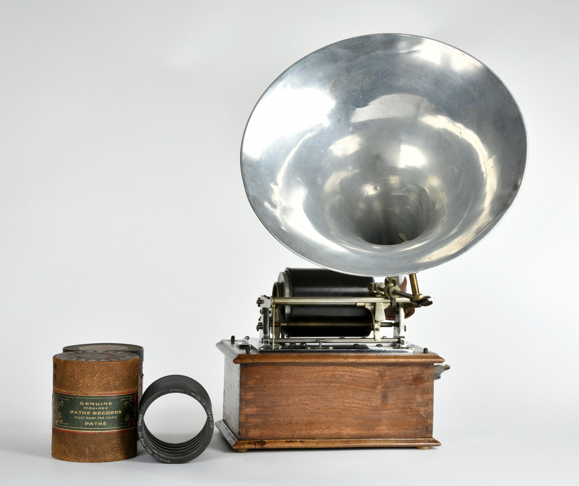 Pathe, Concert Phonograph with 3 rollers, around 1904, France, with hopper 26x46, drive ok,