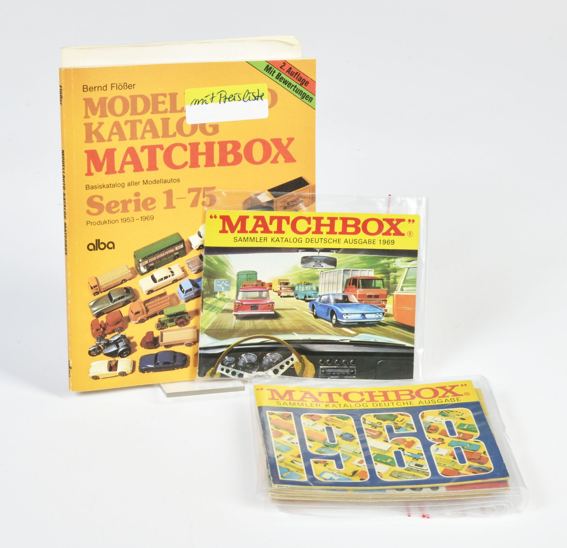 Matchbox, 8 catalogues from the 60s, 1962-69, C 1-2