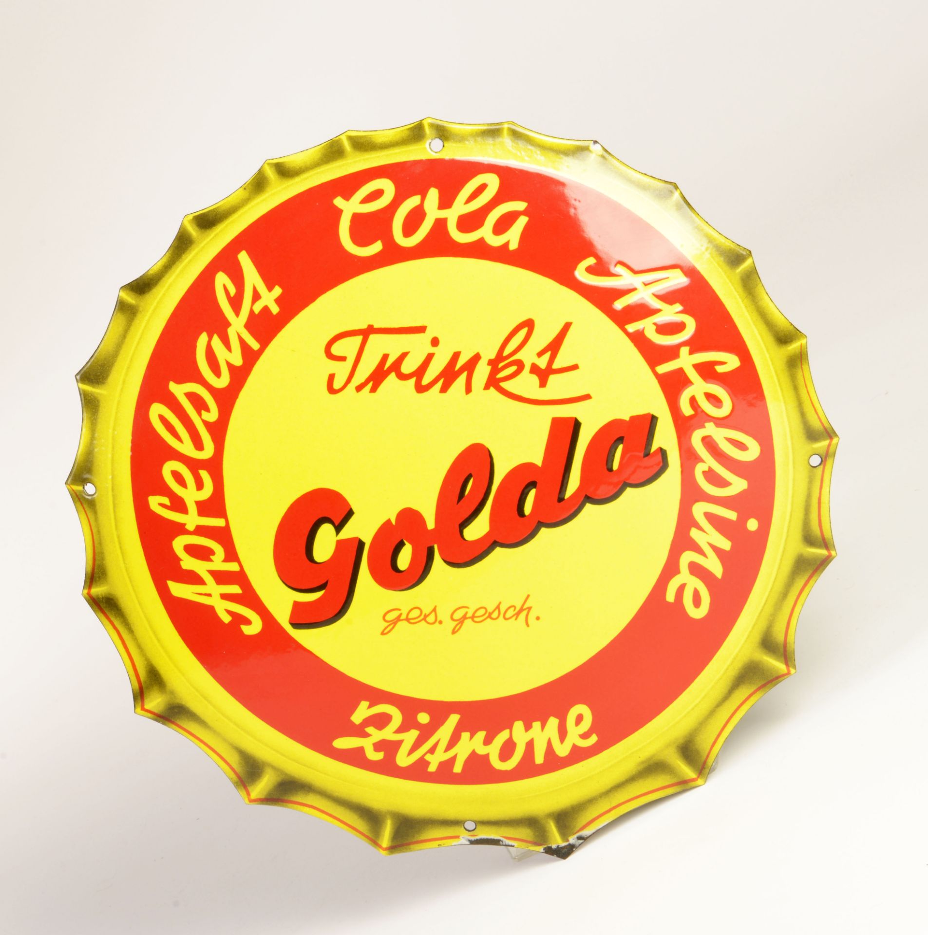 Golda Apfelsaft, enamel sign, 40 cm, convex, Ferro-Email, C. Robert Dold, Offenburg i. Baden, 50s, C