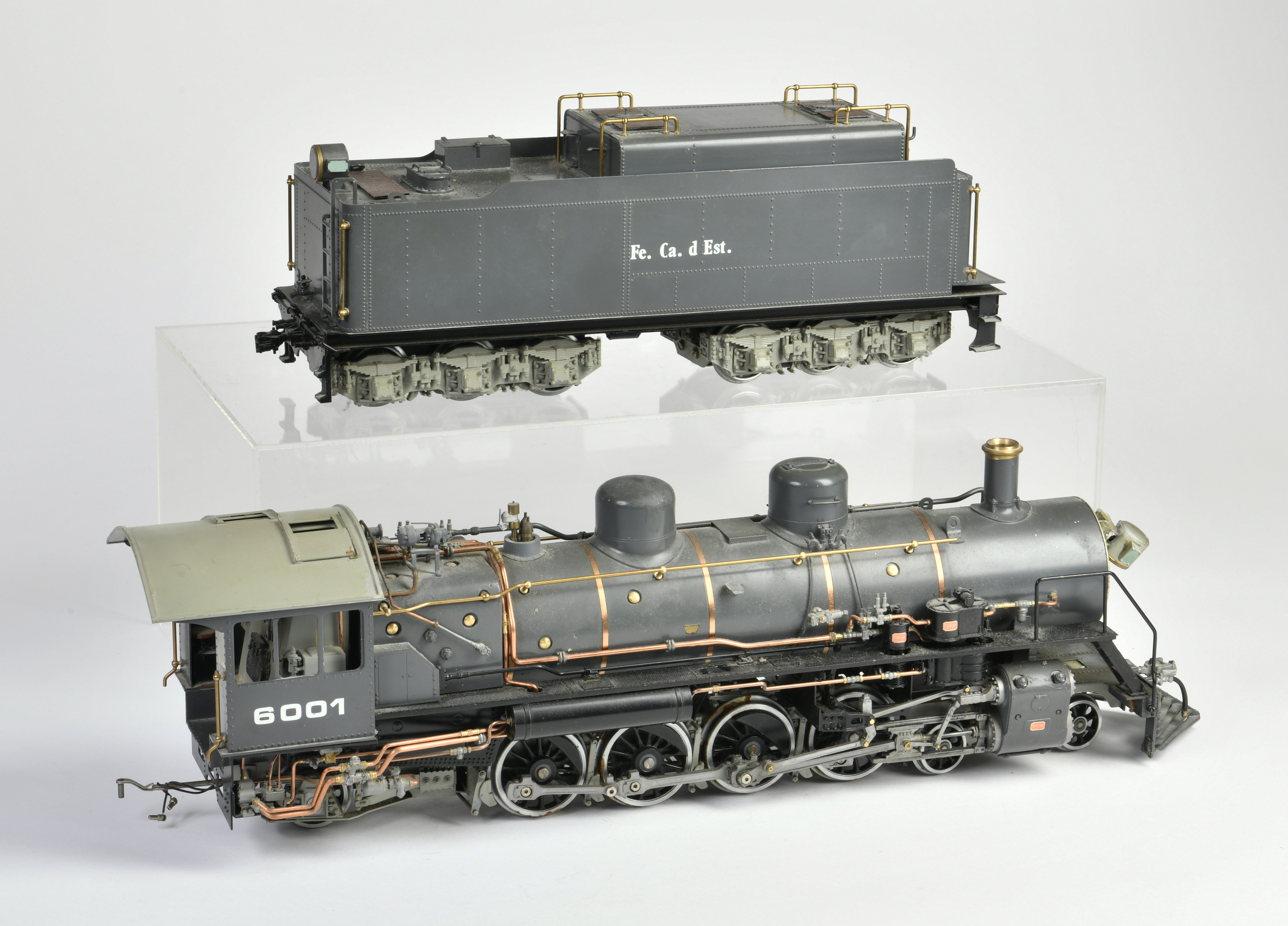 Magnus, gauge 1 copper loco, 100cm, some details loose, otherwise good - Image 2 of 2