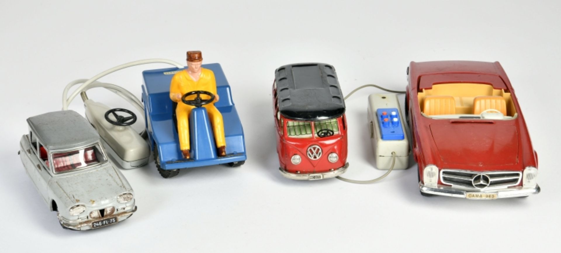 Bandai, Gama, a.o., bundle tin toys, part. defects