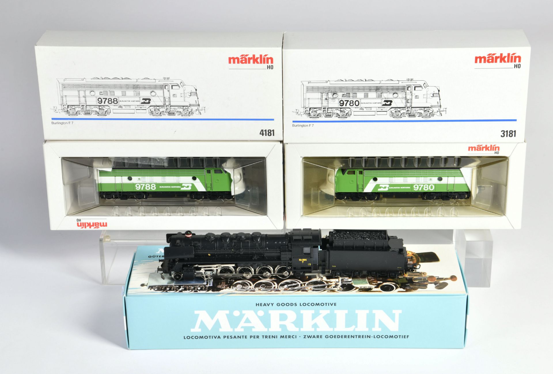 Märklin, Lok Burlington F7 (3181, 4181) und 30470-02