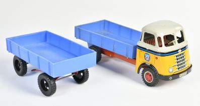 Arnold prototype, DAF tipper with trailer, 28 a. 18 cm, plastic platform has not been produced