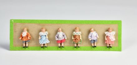Hertwig Katzhütte, Musterkarte mit 6 Miniatur Puppen