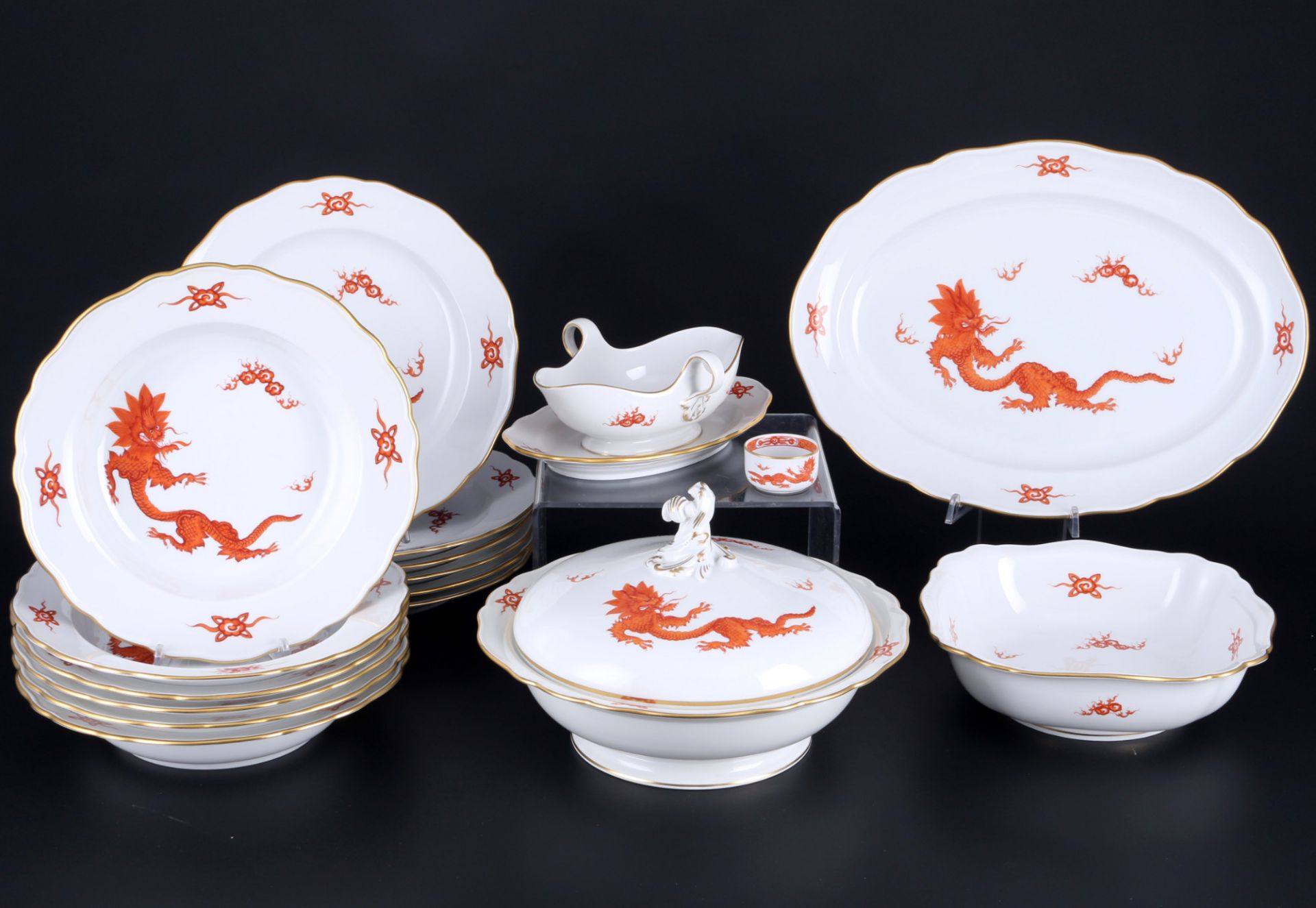 Meissen Roter Ming Drache Speiseservice für 6 Personen 1.Wahl, dinner service for 6 pers. 1st choice