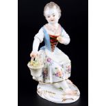 Meissen Gärtnerkind - Mädchen mit Apfelkorb 1.Wahl, gardener child girl with apple basket 1st choice