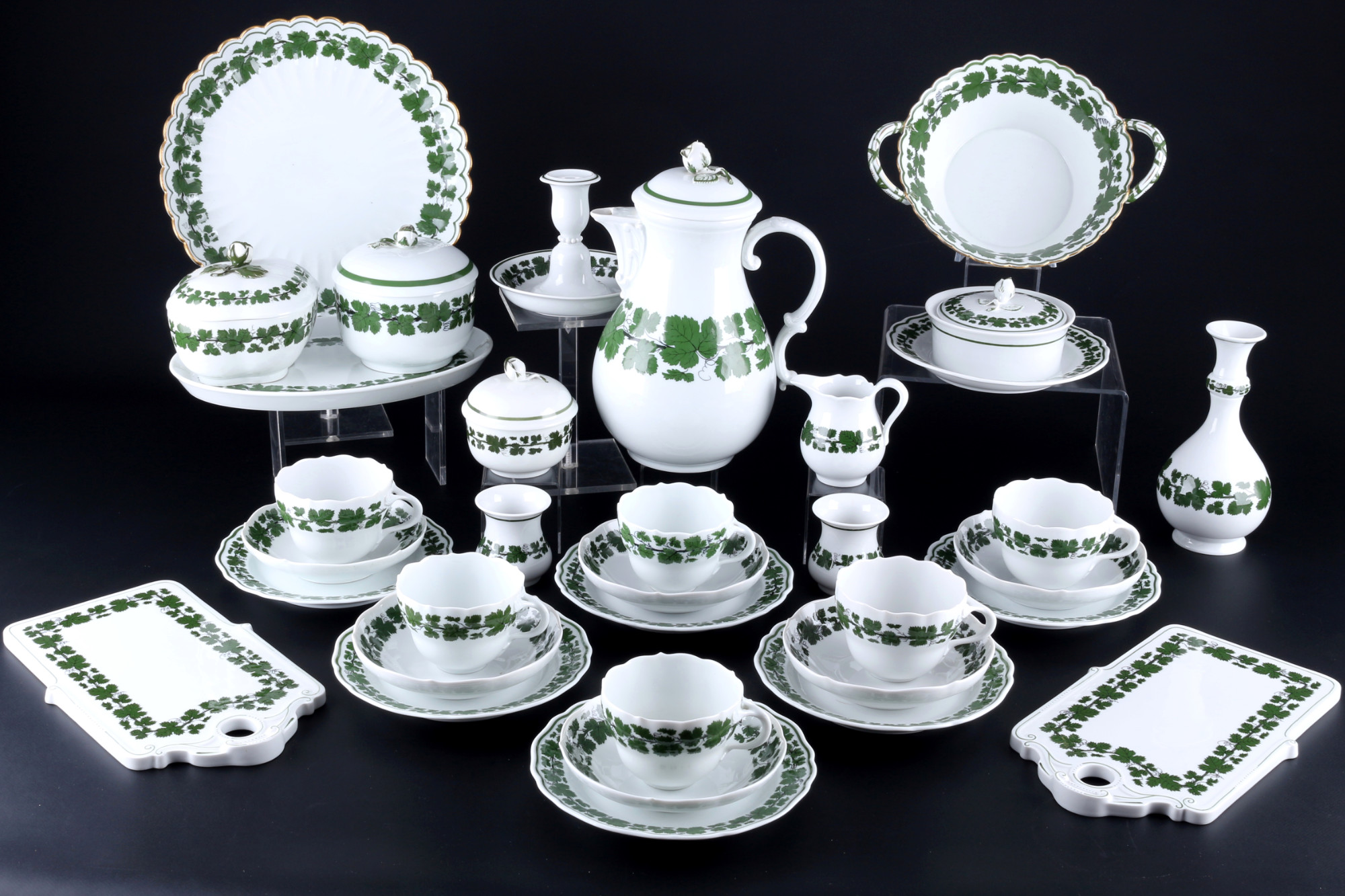 Meissen Vine Leaves coffee service for 6 persons, Kaffeeservice für 6 Personen,