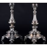 750 Silber großes Paar Kerzenständer 19. Jahrhundert, pair of large silver candlesticks 19th century