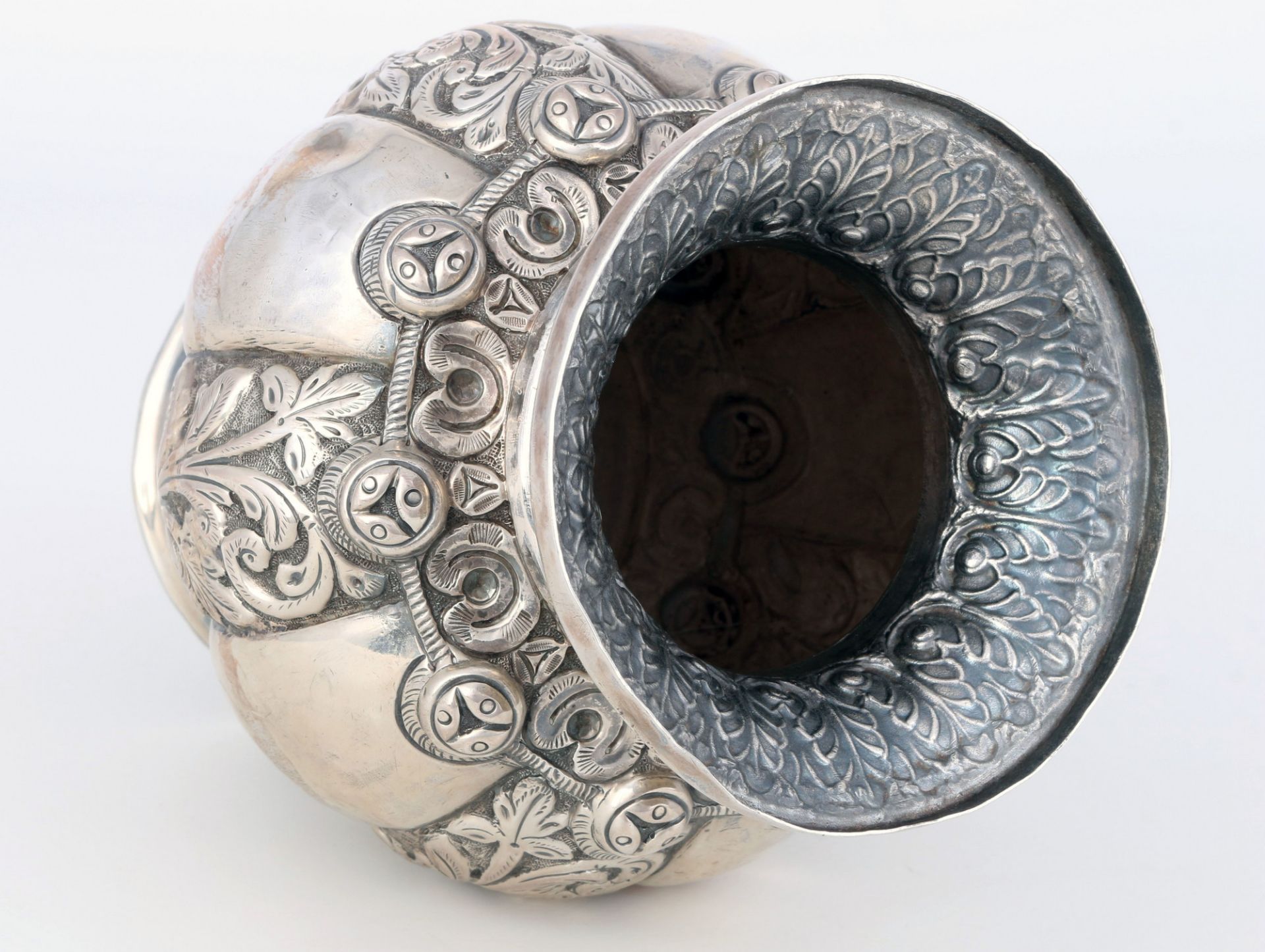 925 Silber Bauchvase mit Blattdekor, sterling silver bellied vase, - Bild 3 aus 4