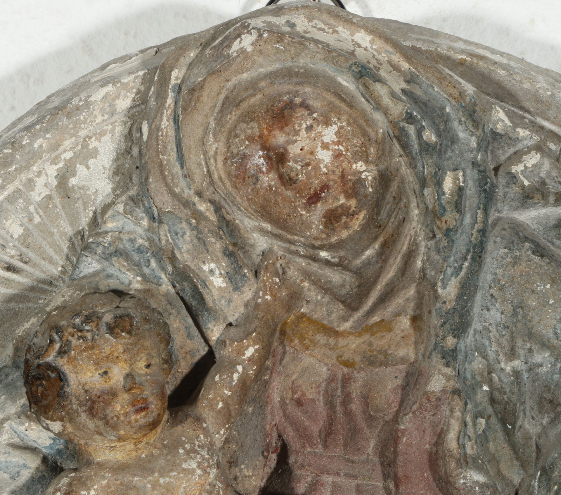 Madonna mit Christus Tondo 16./17. Jahrhundert, St. Mary with Christ tondo 16th/17th century, - Bild 2 aus 5