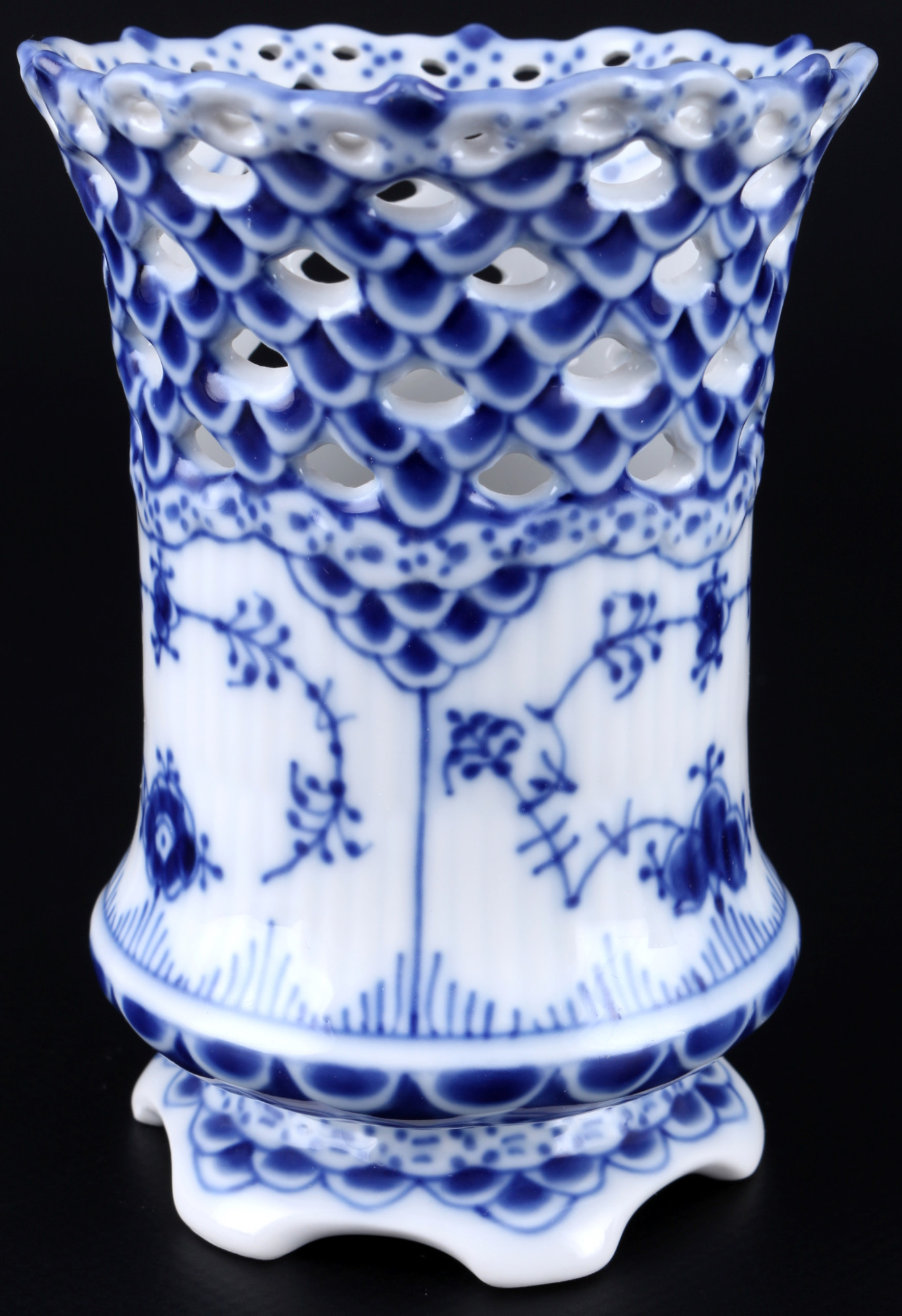 Royal Copenhagen Musselmalet Full Lace 2 vases 1016 1st choice, Vollspitze Vasen, - Image 3 of 5