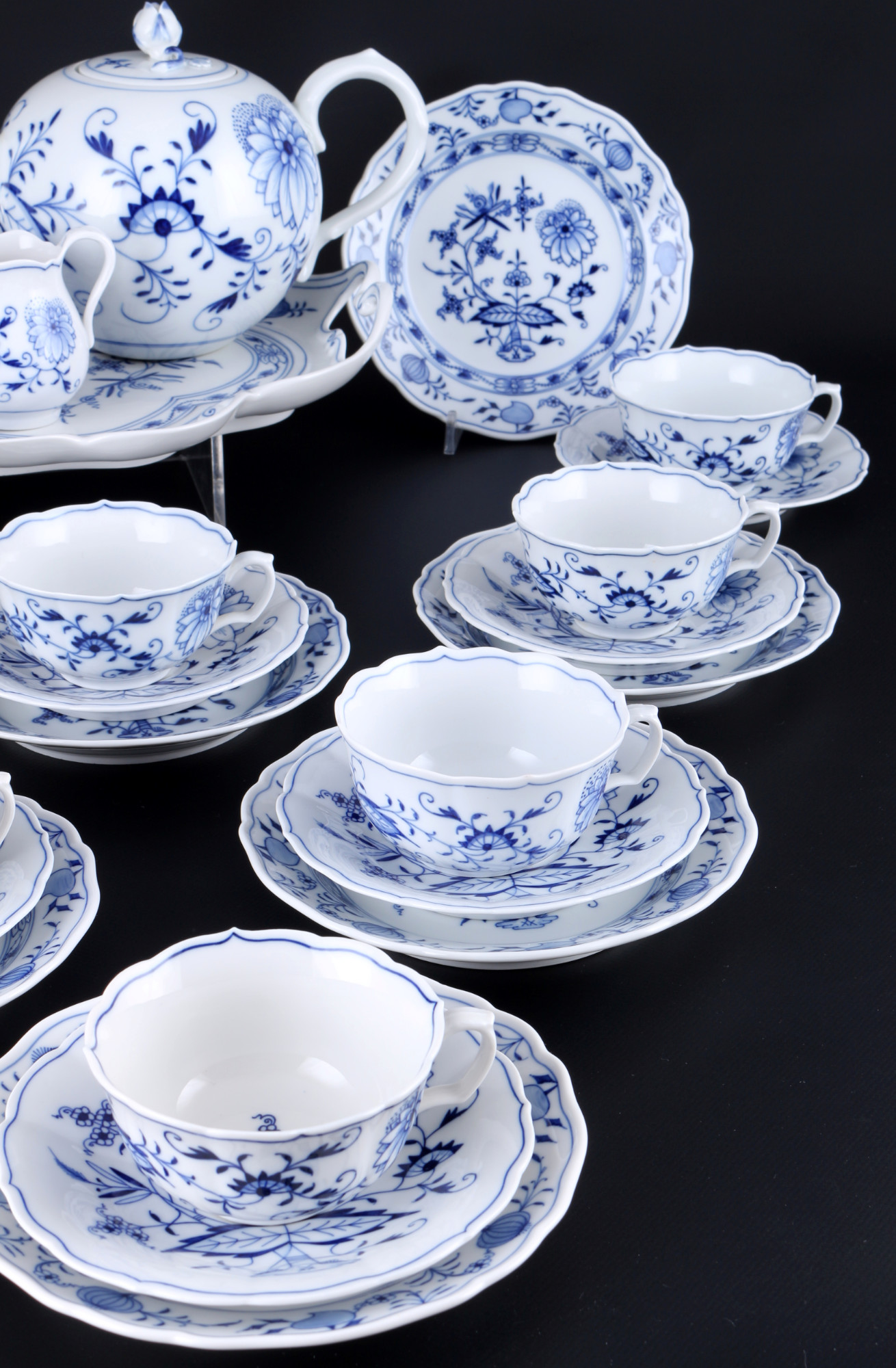 Meissen Onion Pattern tea service for 8 persons 1st choice, Teeservice für 8 Personen 1.Wahl, - Image 4 of 6