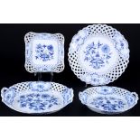 Meissen Zwiebelmuster 4 Durchbruchschalen, cutwork bowls,