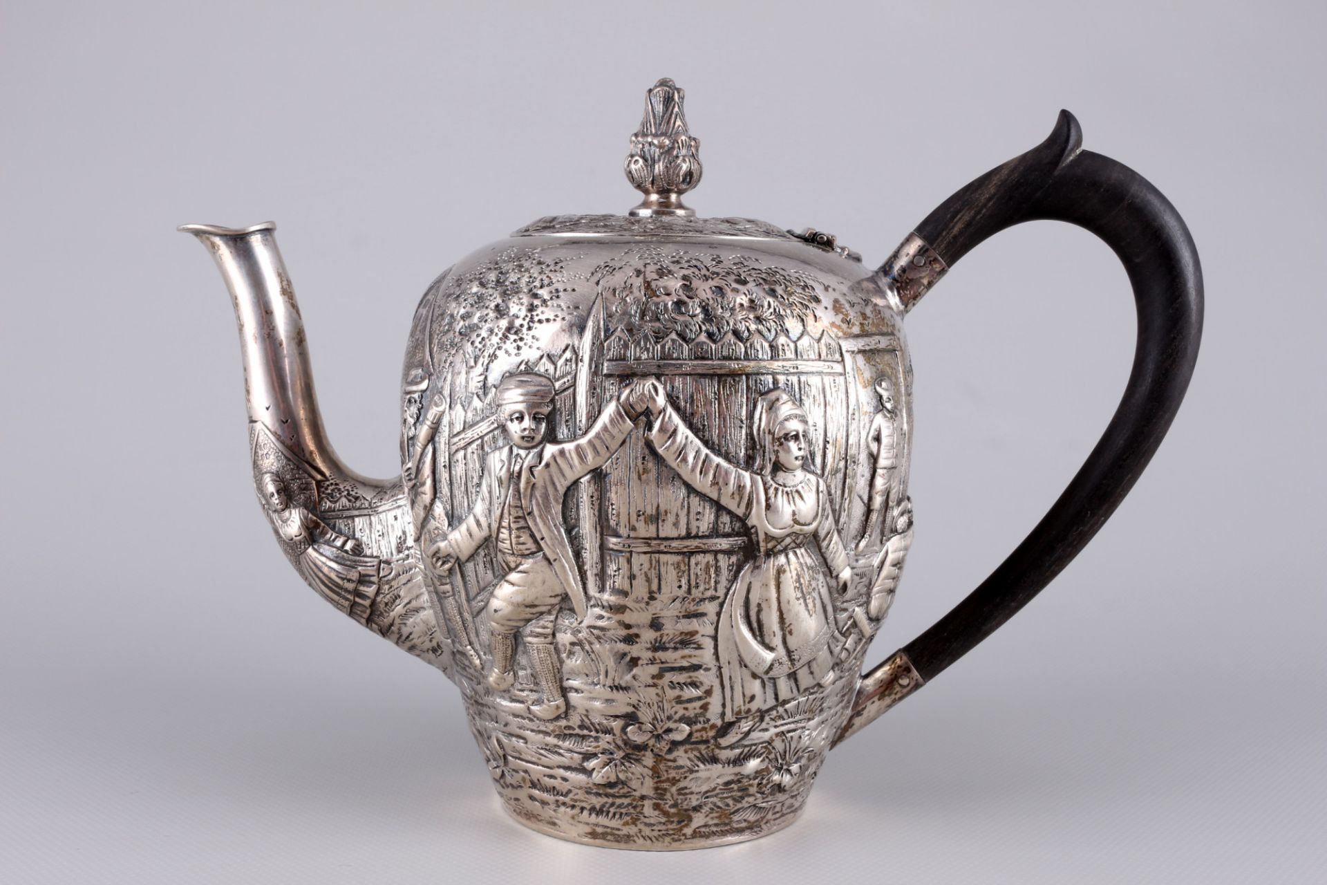 Ludwig Neresheimer 800 silver coffee set with dancing scenery, Silber Kaffeekern mit Tanzszenerie, - Image 2 of 5