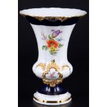 Meissen B-Form Blumenbukett kobaltblau Prunkvase 1.Wahl, splendor vase 1st choice,