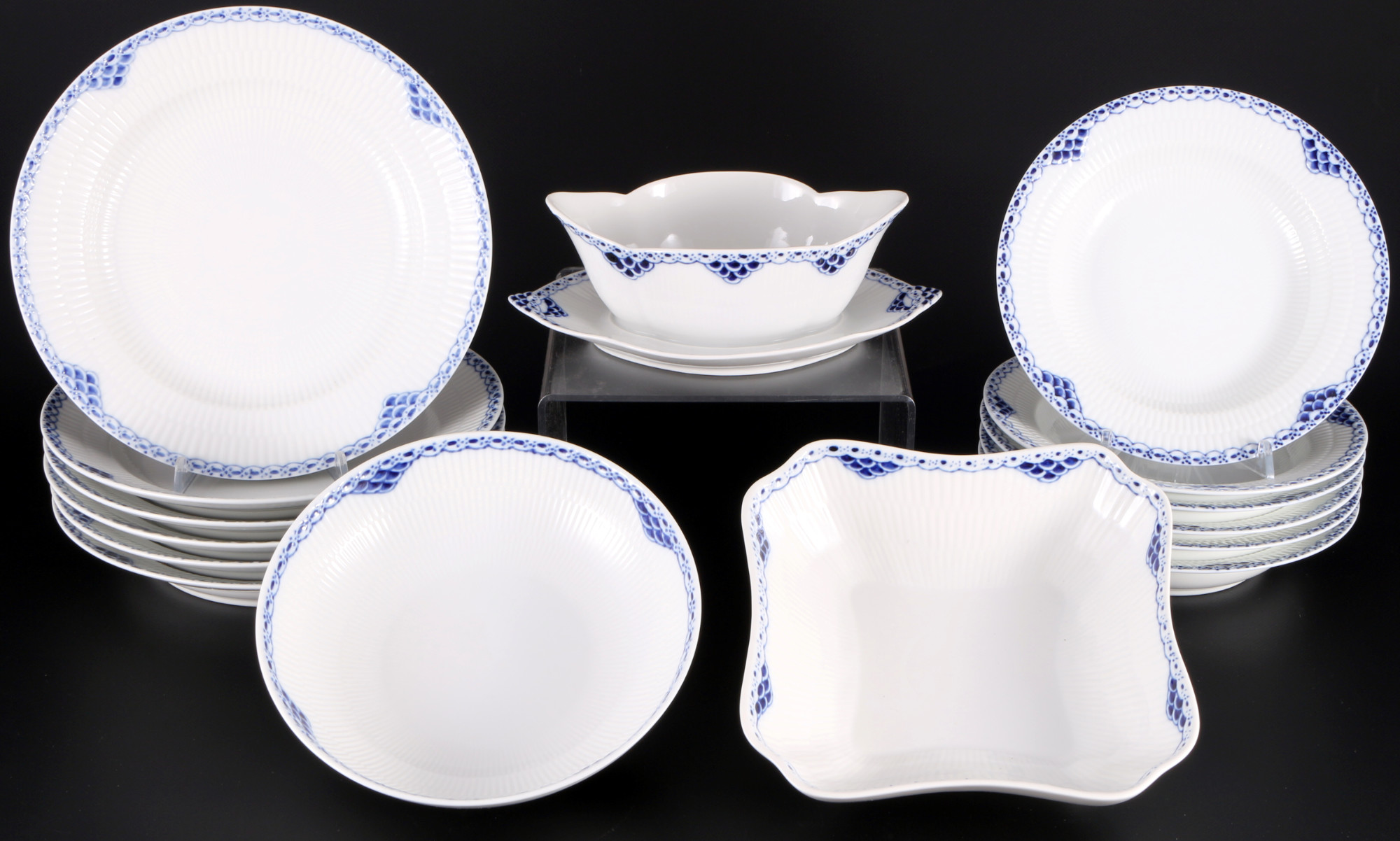 Royal Copenhagen Princess dinner service, Speiseservice,