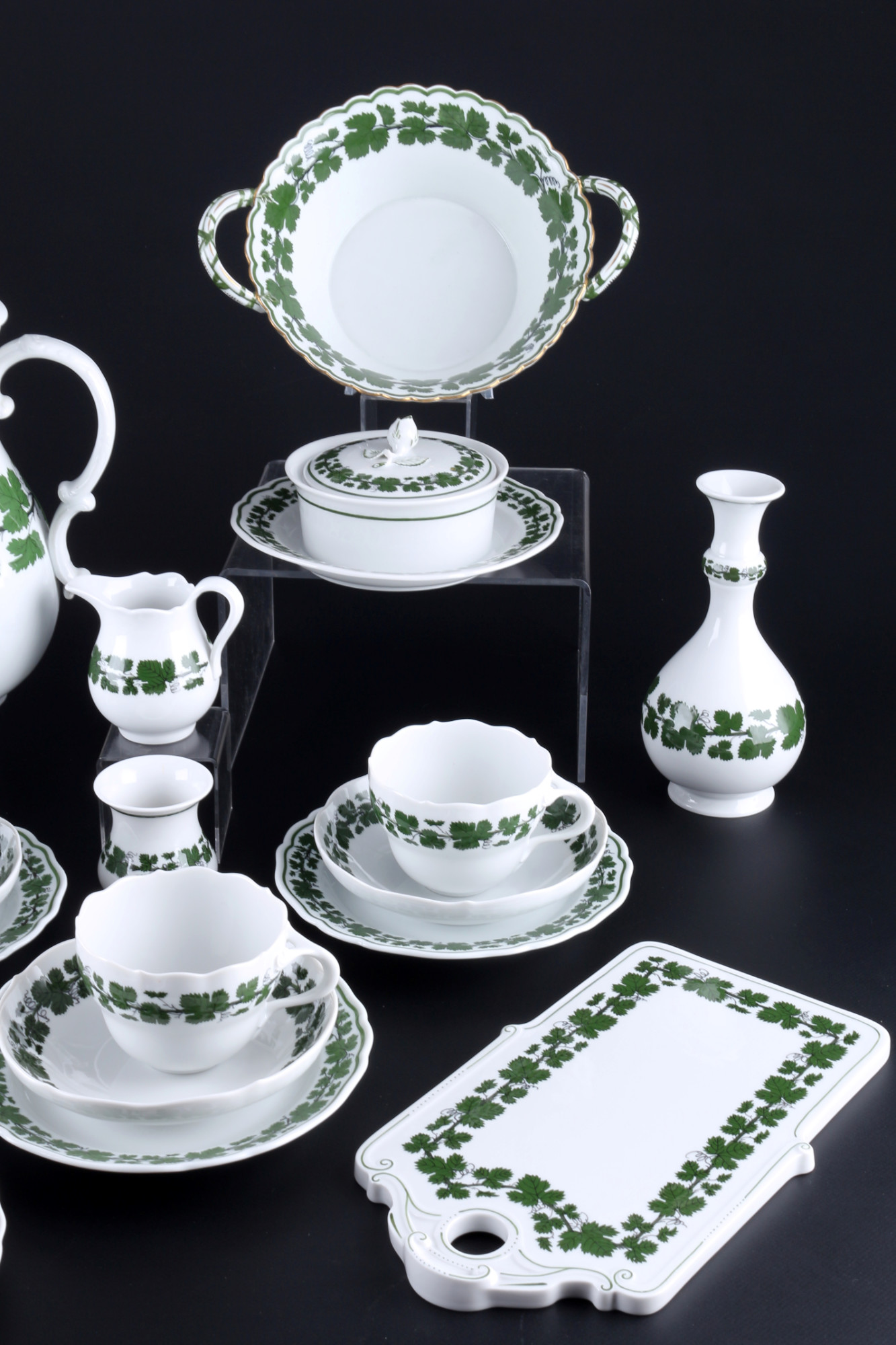 Meissen Vine Leaves coffee service for 6 persons, Kaffeeservice für 6 Personen, - Image 4 of 5