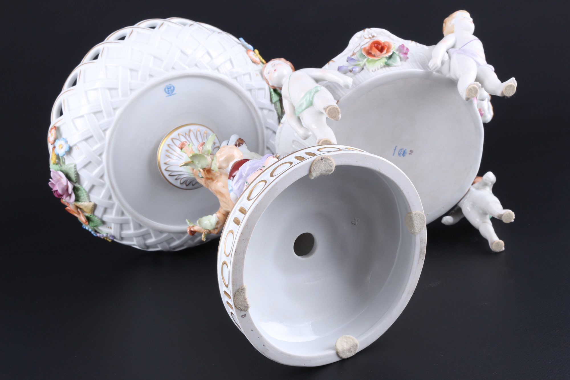 PMP Plaue appletree centerpiece and cherub bowl, Apfelbaum Tafelaufsatz und Puttenschale, - Image 6 of 6