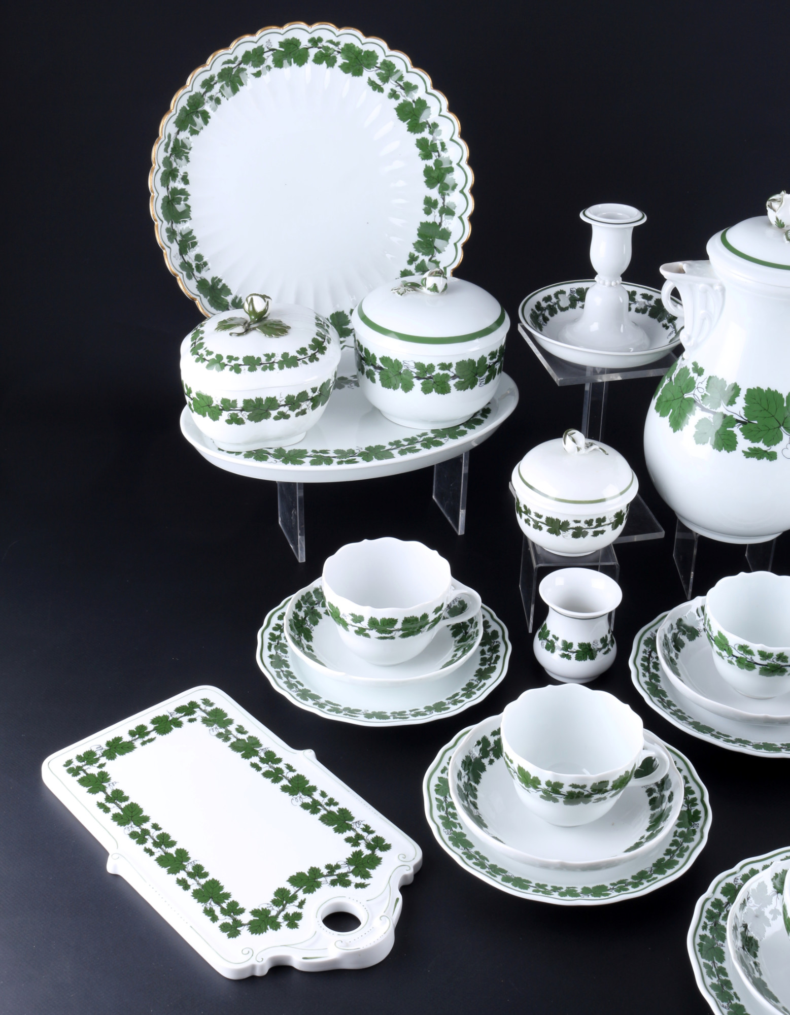 Meissen Vine Leaves coffee service for 6 persons, Kaffeeservice für 6 Personen, - Image 2 of 5