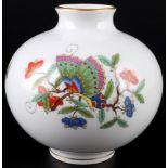 Meissen chinesischer Schmetterling Bauchvase 1.Wahl, bellied vase 1st choice,