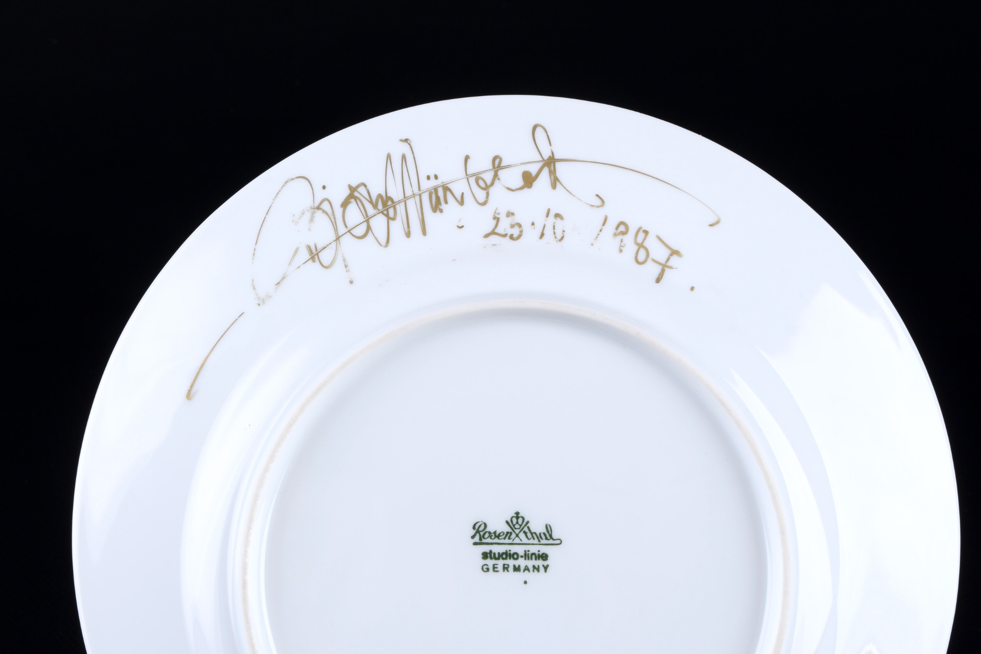 Rosenthal hand-painted dessert plate by Björn Wiinblad, handbemalter Kuchenteller, - Image 3 of 3