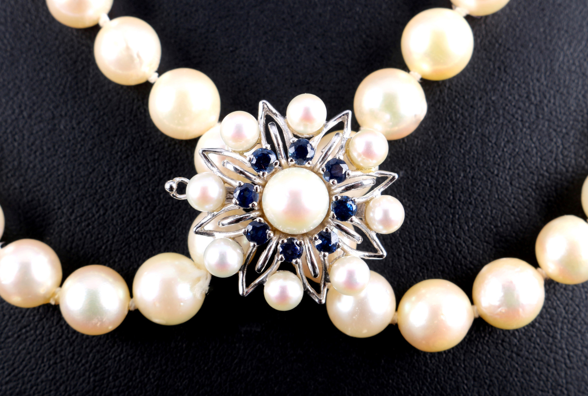 Pearl necklace with large 14K gold clip, Perlenkette / Collier mit 585 Gold Clipverschluss, - Image 3 of 7