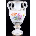 Meissen Blumenbukett Schlangenhenkelvase 1.Wahl, snake handle vase 1st choice,