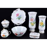 Meissen Blume 7-teiliges Porzellan Lot, 7-piece porcelain,