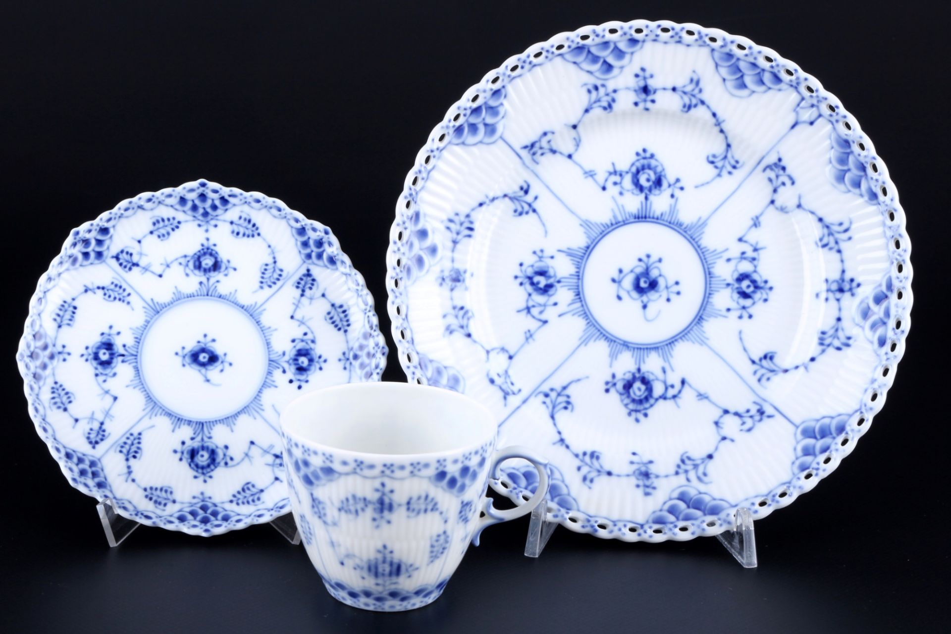 Royal Copenhagen Musselmalet Full Lace 6 coffee cups with dessert plates 1035/1086 1st choice, Voll - Image 2 of 3