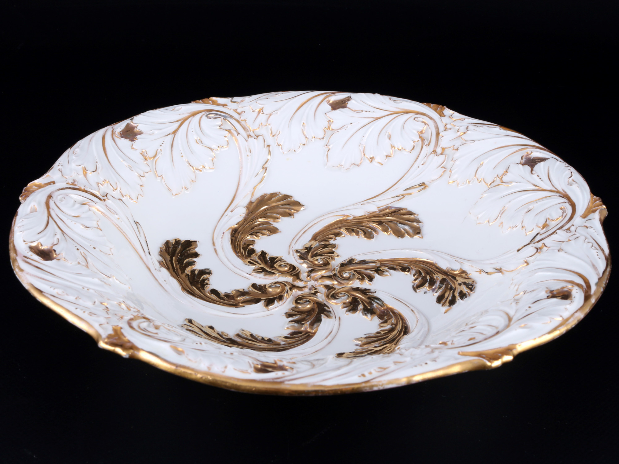 Meissen large splendor bowl with leaf relief 1st choice, knob mark, große Prunkschale 1.Wahl, - Image 3 of 6