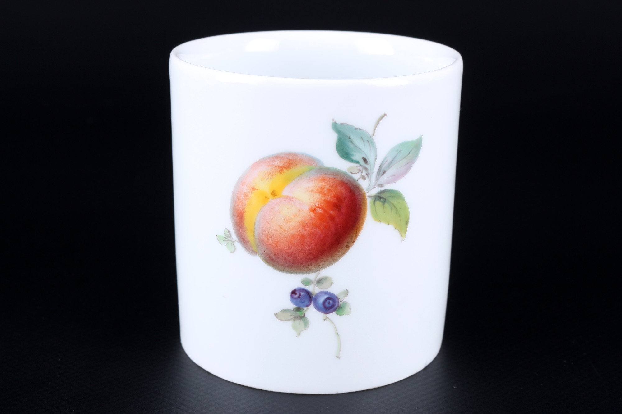 Meissen Fruits 2 splendor plates and cup 1st choice, Prunkteller mit Becher 1.Wahl, - Image 2 of 5