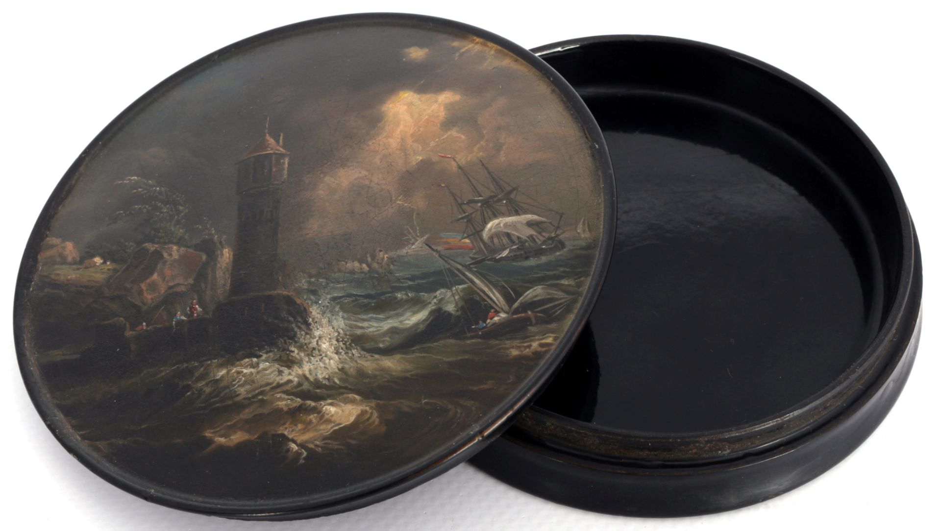 Stobwasser lacquer box with rough seascape after Claude Joseph Vernet, Lackdose mit rauer Küstenland - Image 2 of 3