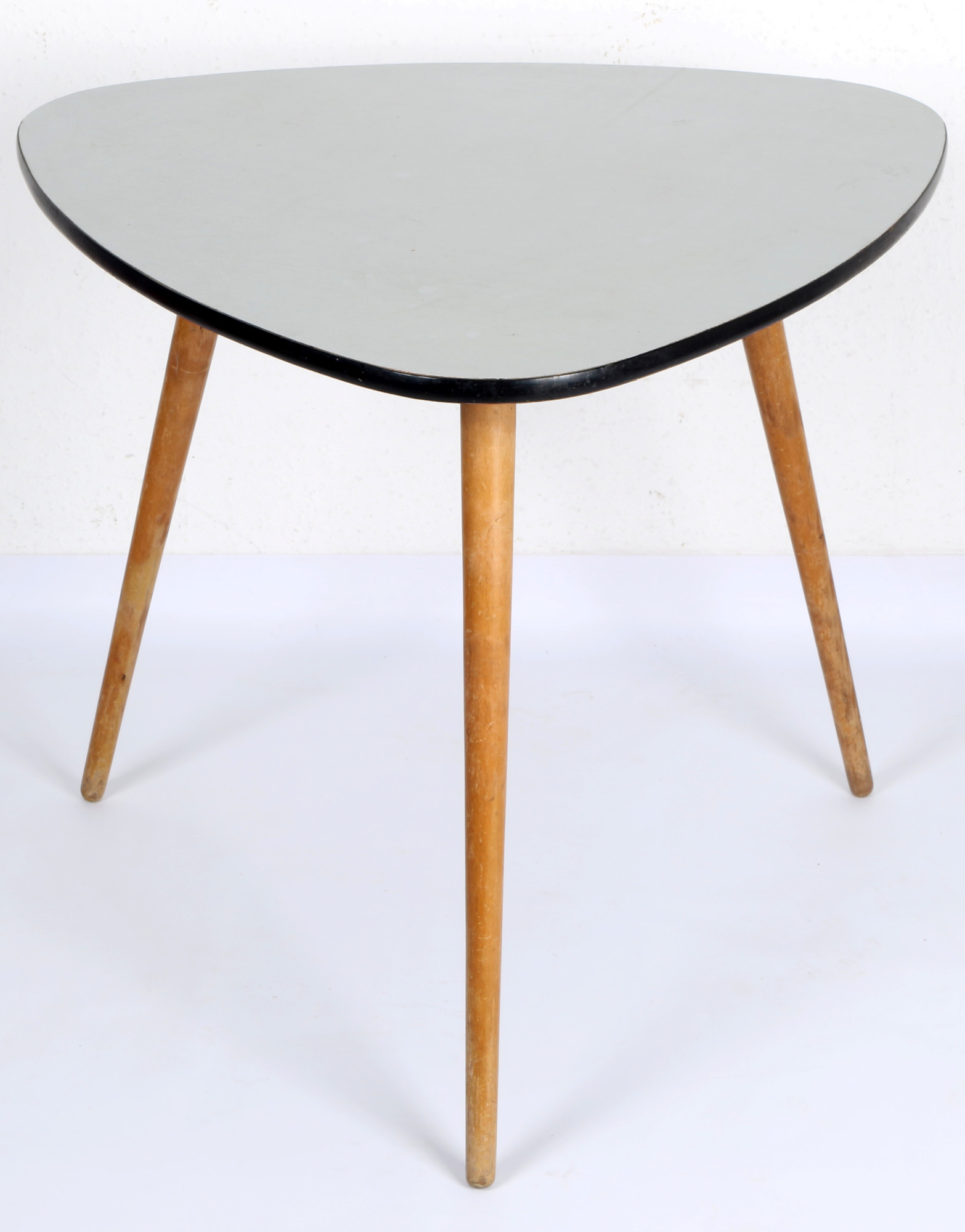 Mid-Century 3 kidney / side tables with 2 stools 50s/60s, Nierentische mit Beistelltisch und 2 Hoc - Image 3 of 5