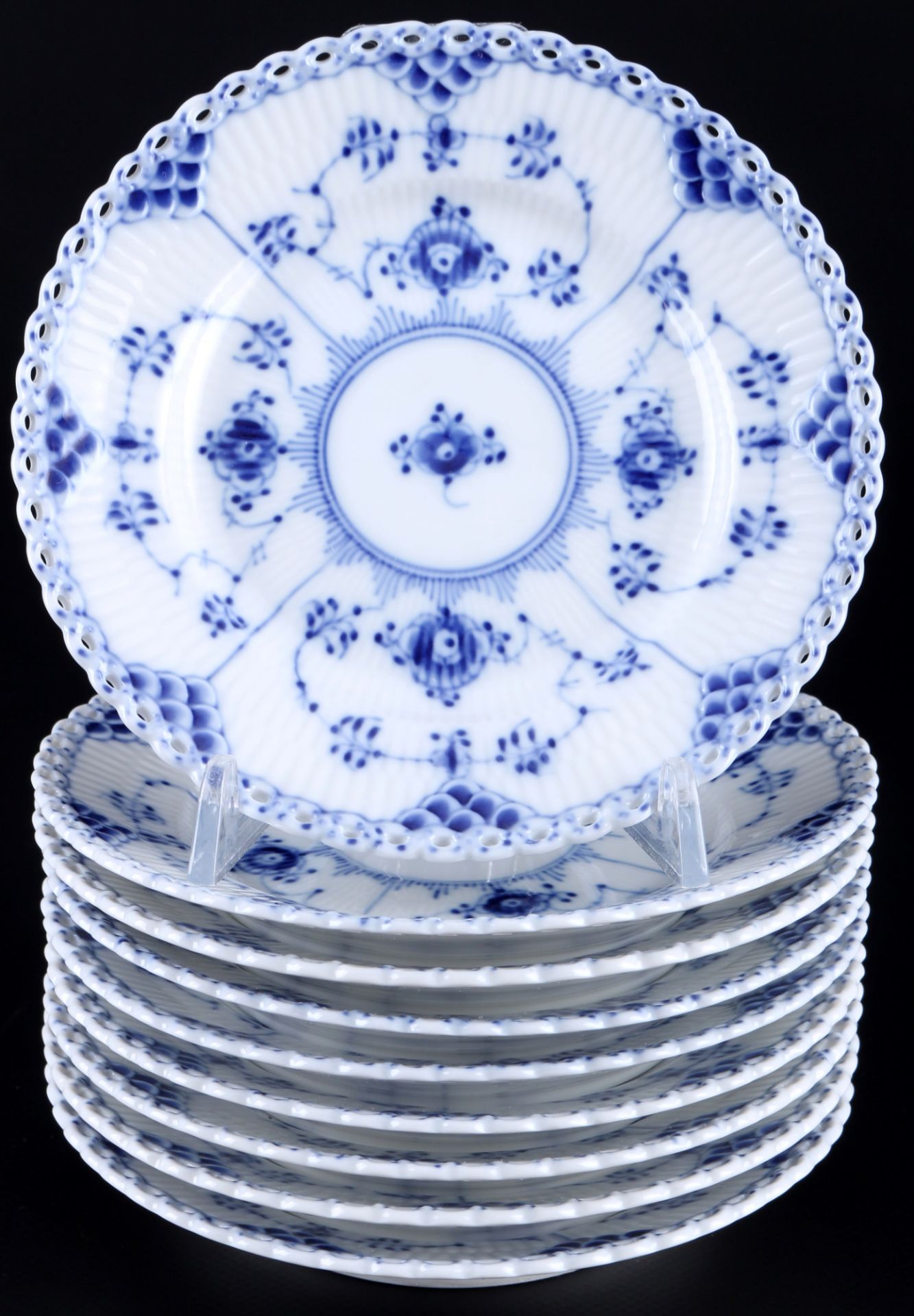 Royal Copenhagen Musselmalet Vollspitze 9 Brotteller 1088, bread plates 1st choice,